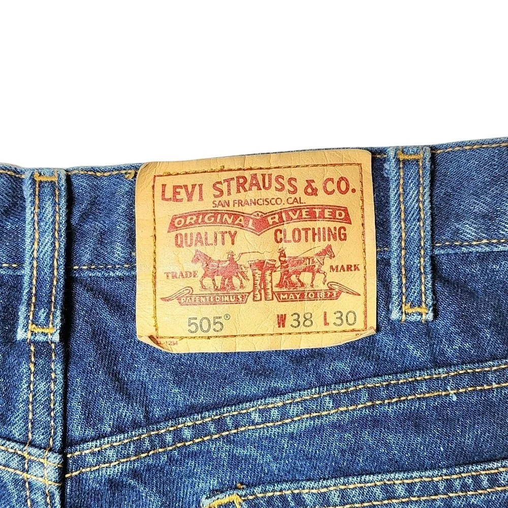 Levi's 505 Relaxed Fit Jeans Men's 38x30 Medium Wash Blue Denim